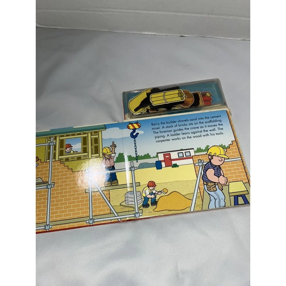 Let's Build (Magnetic Story & Play Scene)